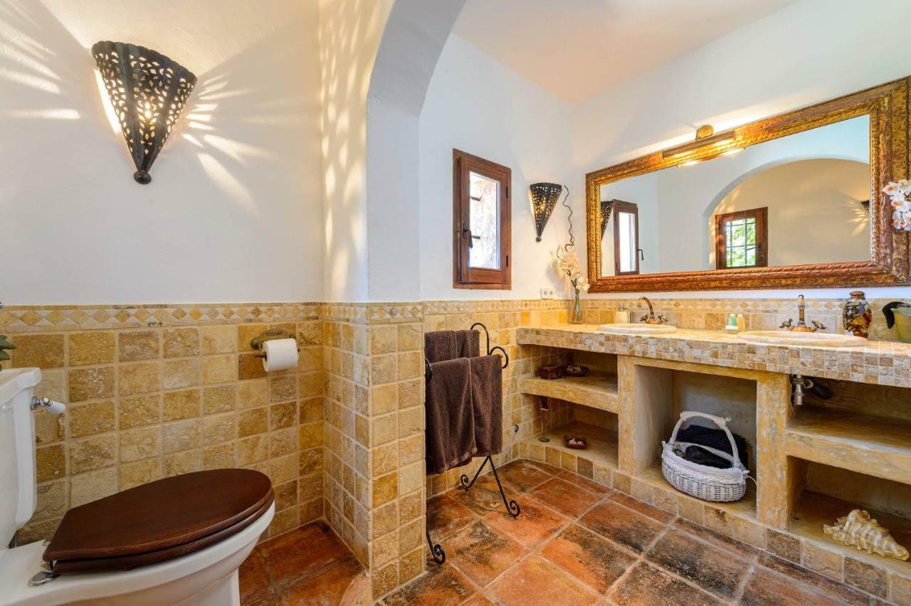 Finca Niko Villa Santa Eularia des Riu Bagian luar foto